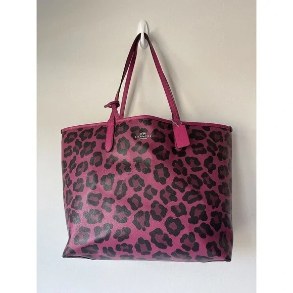 SOLD Coach Tote Bag Pink Purse + Matching Wristlet Cheeta Print Vegan Leather‌ - Picture 2 of 10